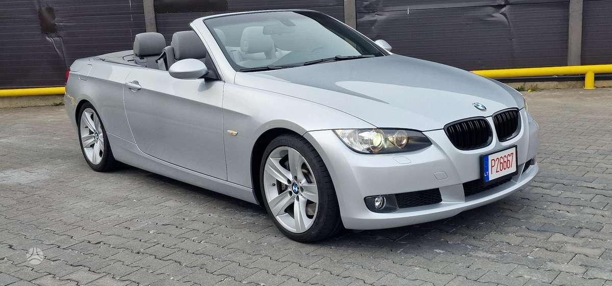BMW 335, 3.0 l., convertible