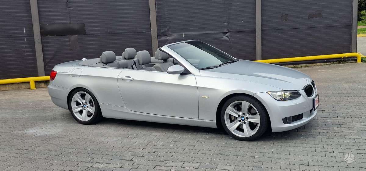 BMW 335, 3.0 l., convertible