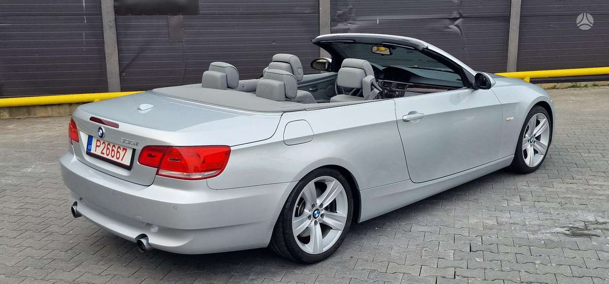 BMW 335, 3.0 l., convertible