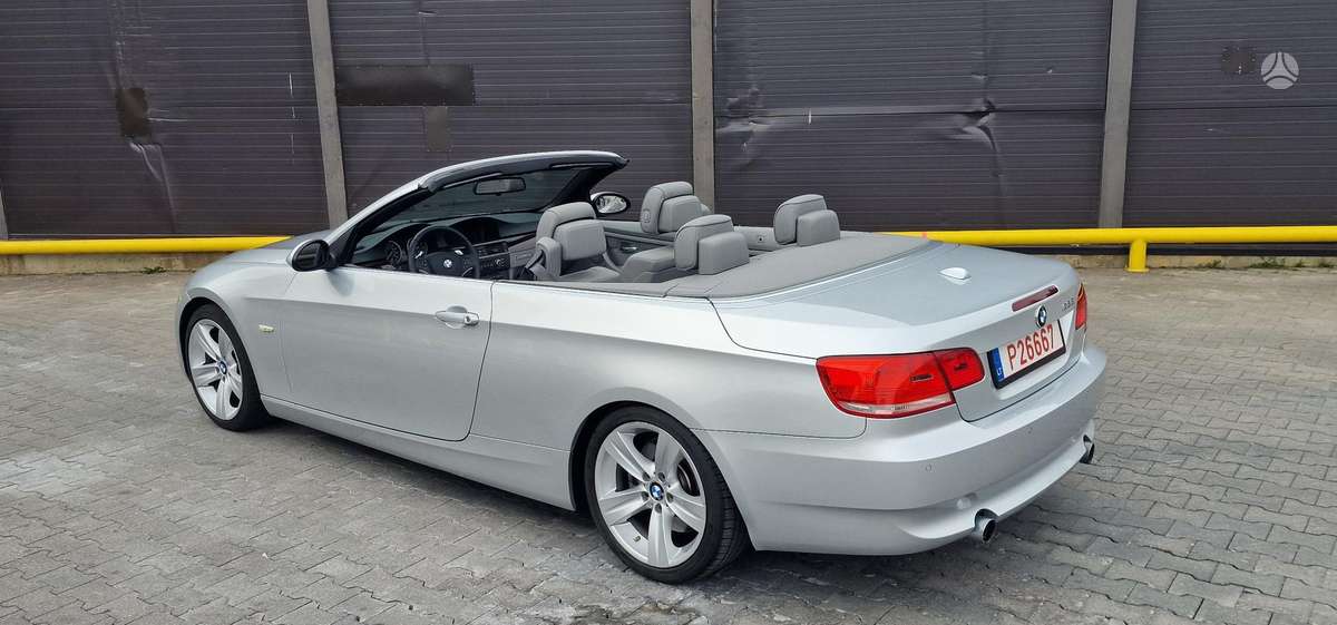 BMW 335, 3.0 l., convertible