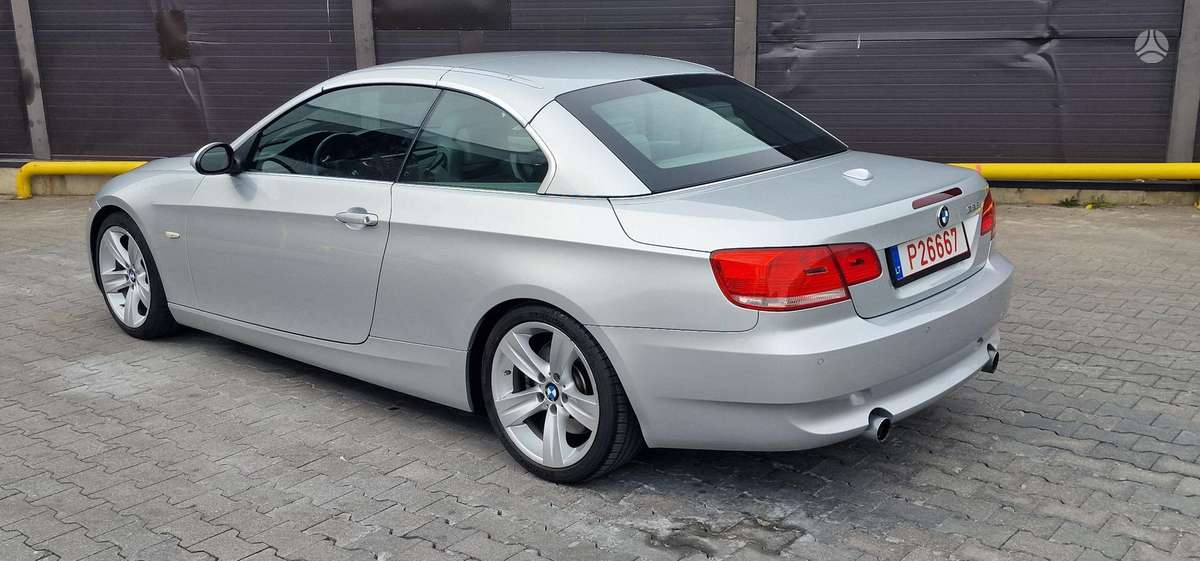 BMW 335, 3.0 l., convertible