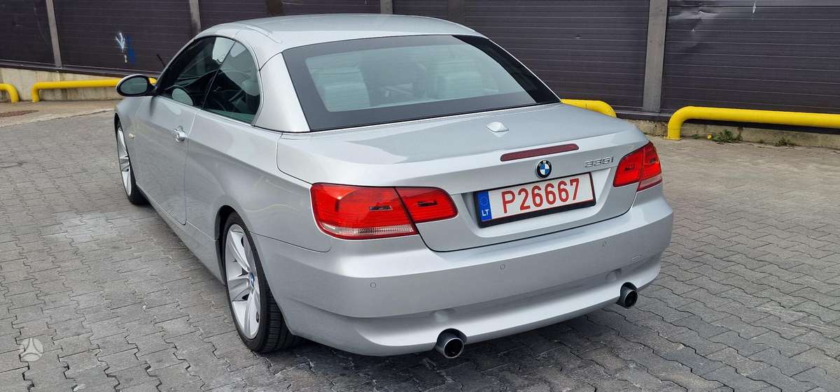 BMW 335, 3.0 l., convertible