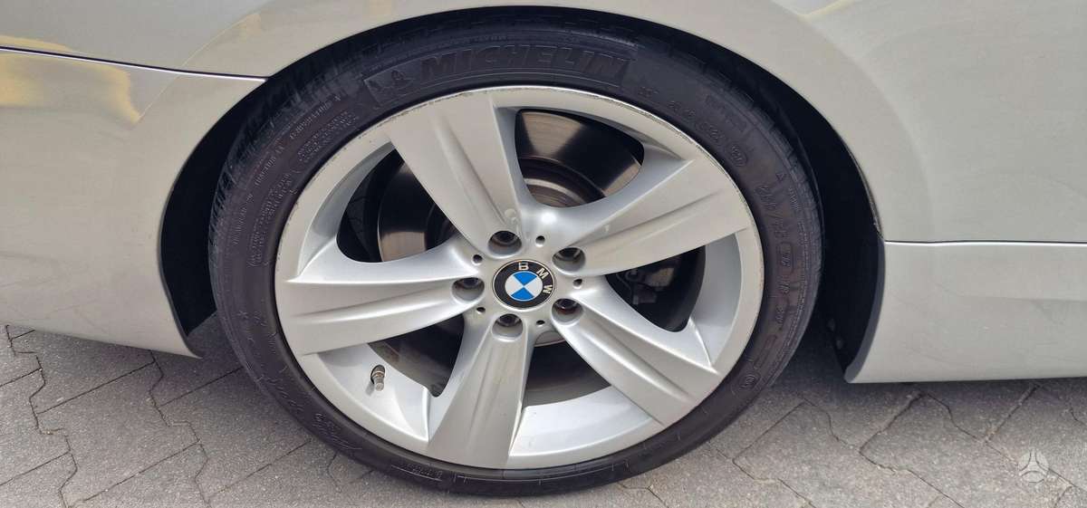 BMW 335, 3.0 l., convertible