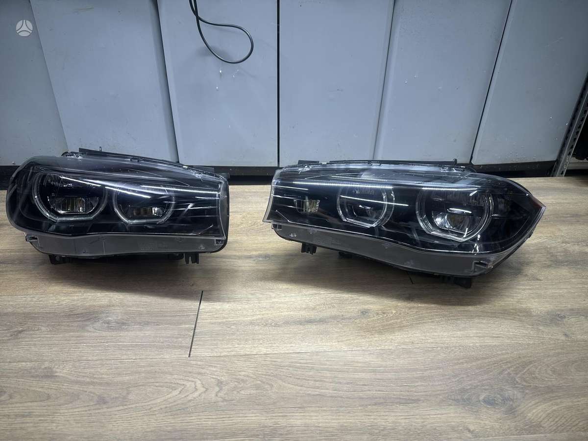 BMW X5 gaismas