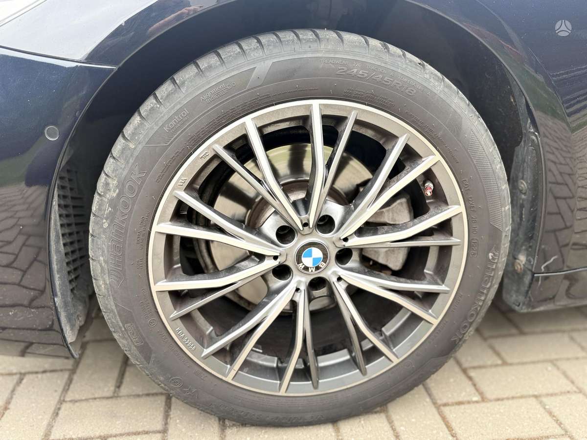 BMW 520, 2.0 l., wagon