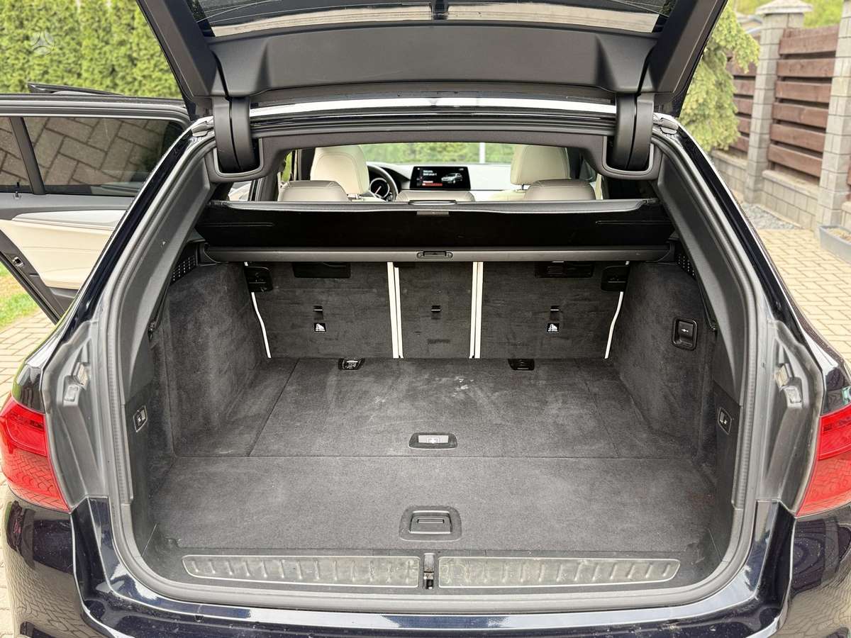 BMW 520, 2.0 l., wagon