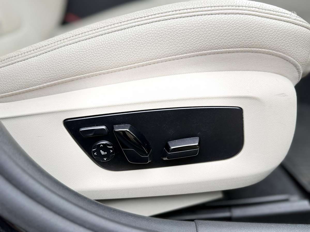 BMW 520, 2.0 l., wagon