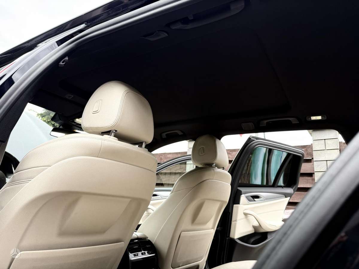 BMW 520, 2.0 l., wagon