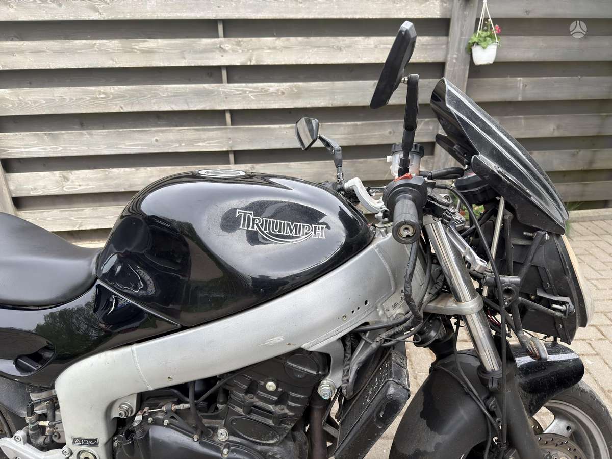 Triumph Sprint 955cc, street / classic