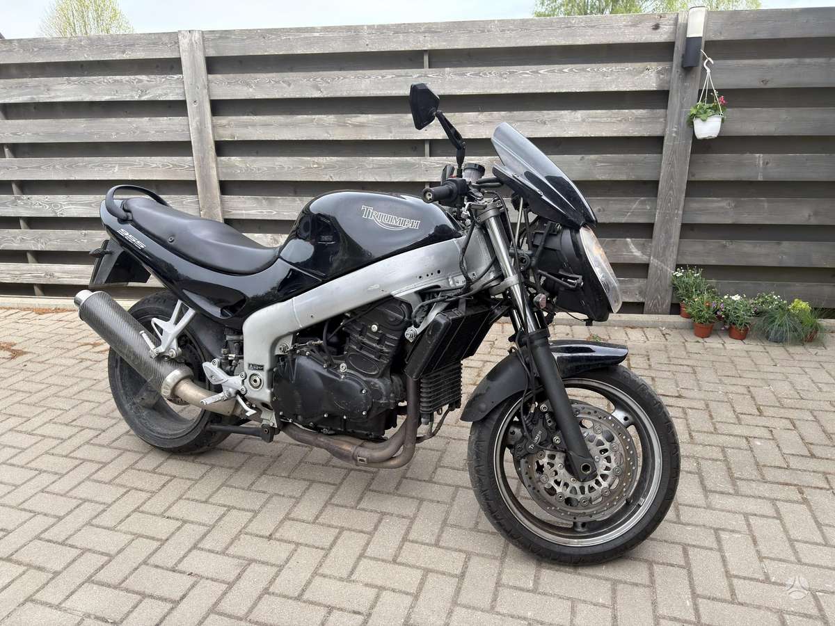 Triumph Sprint 955cc, street / classic
