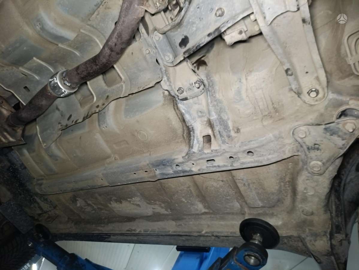 Subaru Forester, 2.0 l., Внедорожник / Кроссовер
