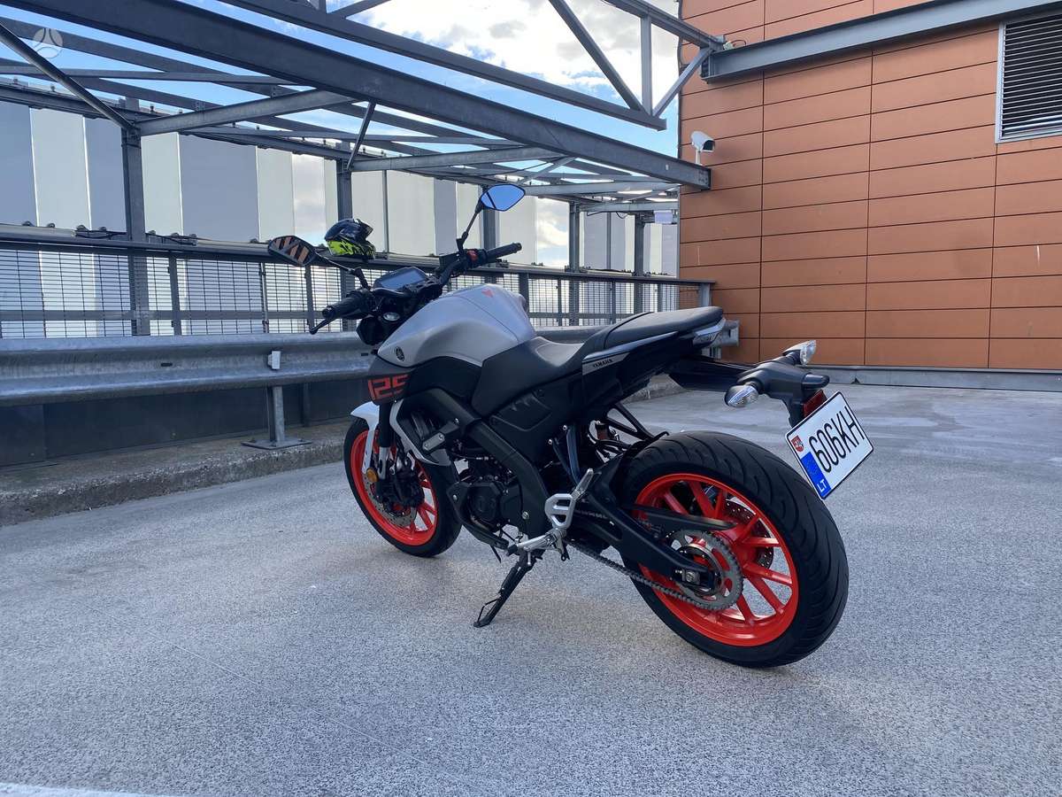 Yamaha MT 125 124cc, street / классические