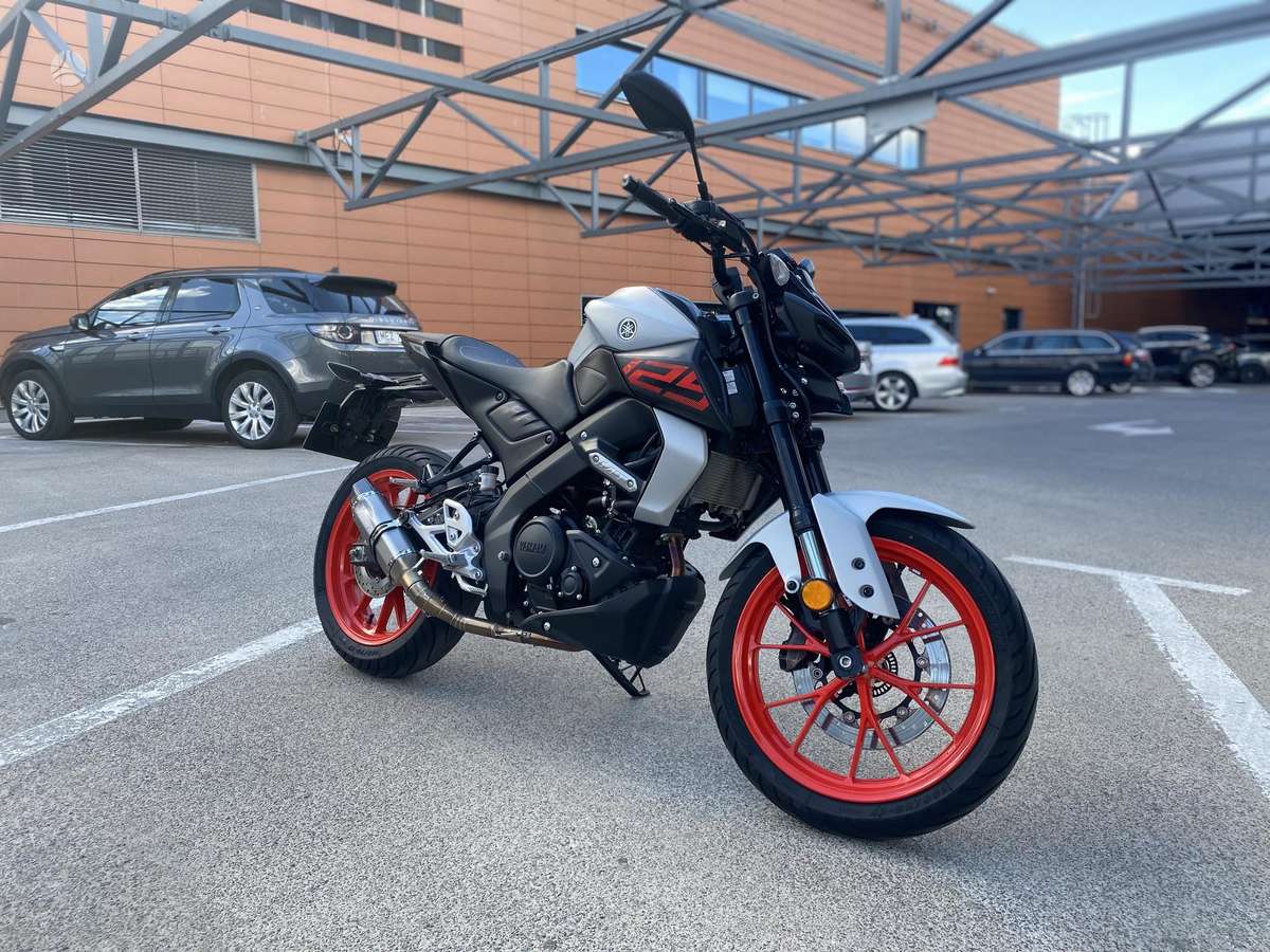 Yamaha MT 125 124cc, street / классические