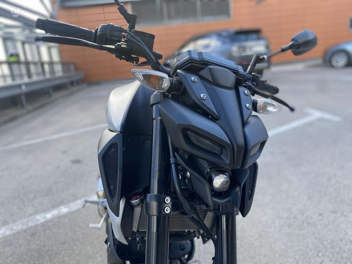 Yamaha MT 125 124cc, street / классические