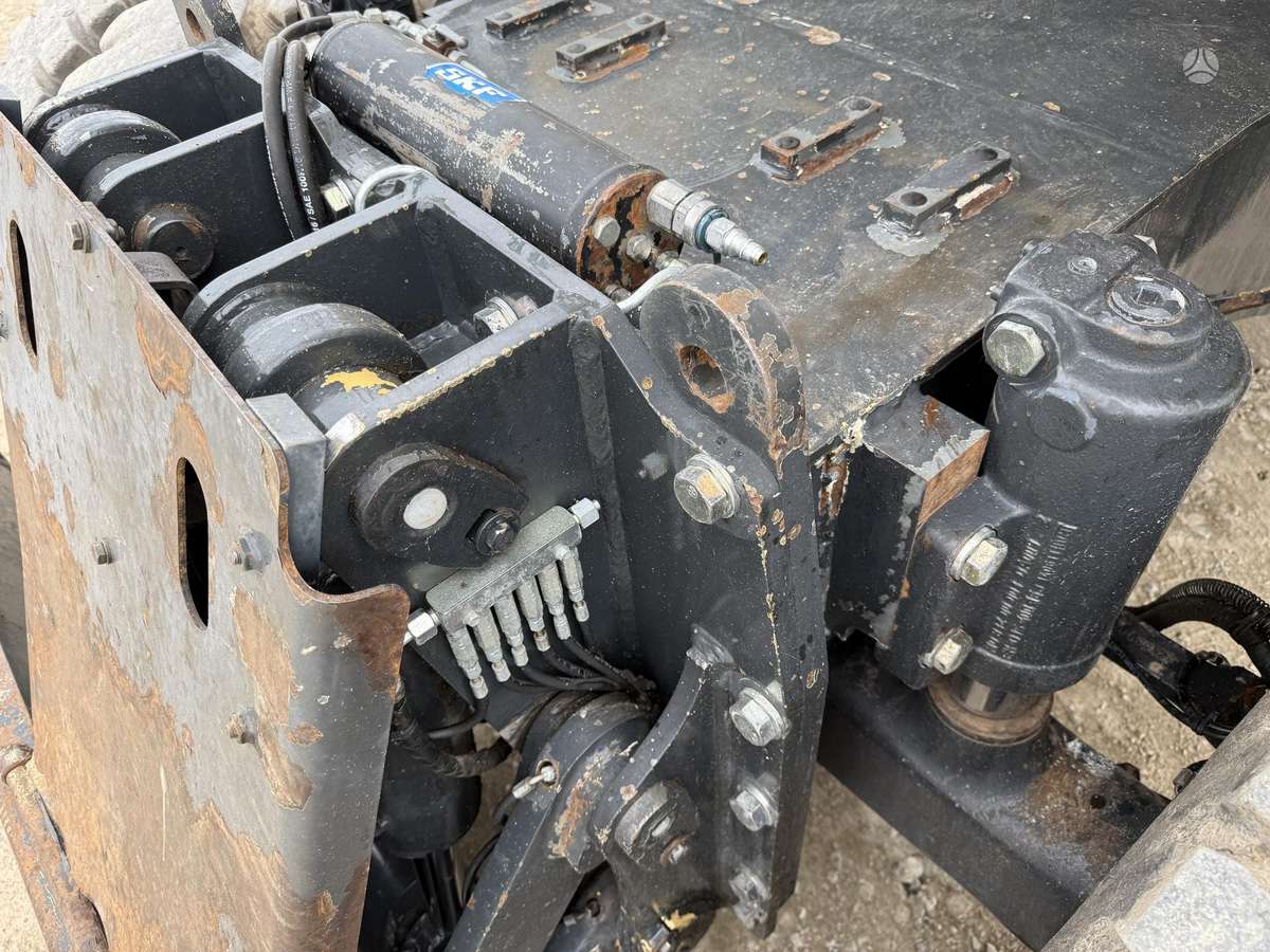 Komatsu PW 148-8 ROTOTILT, экскаваторы