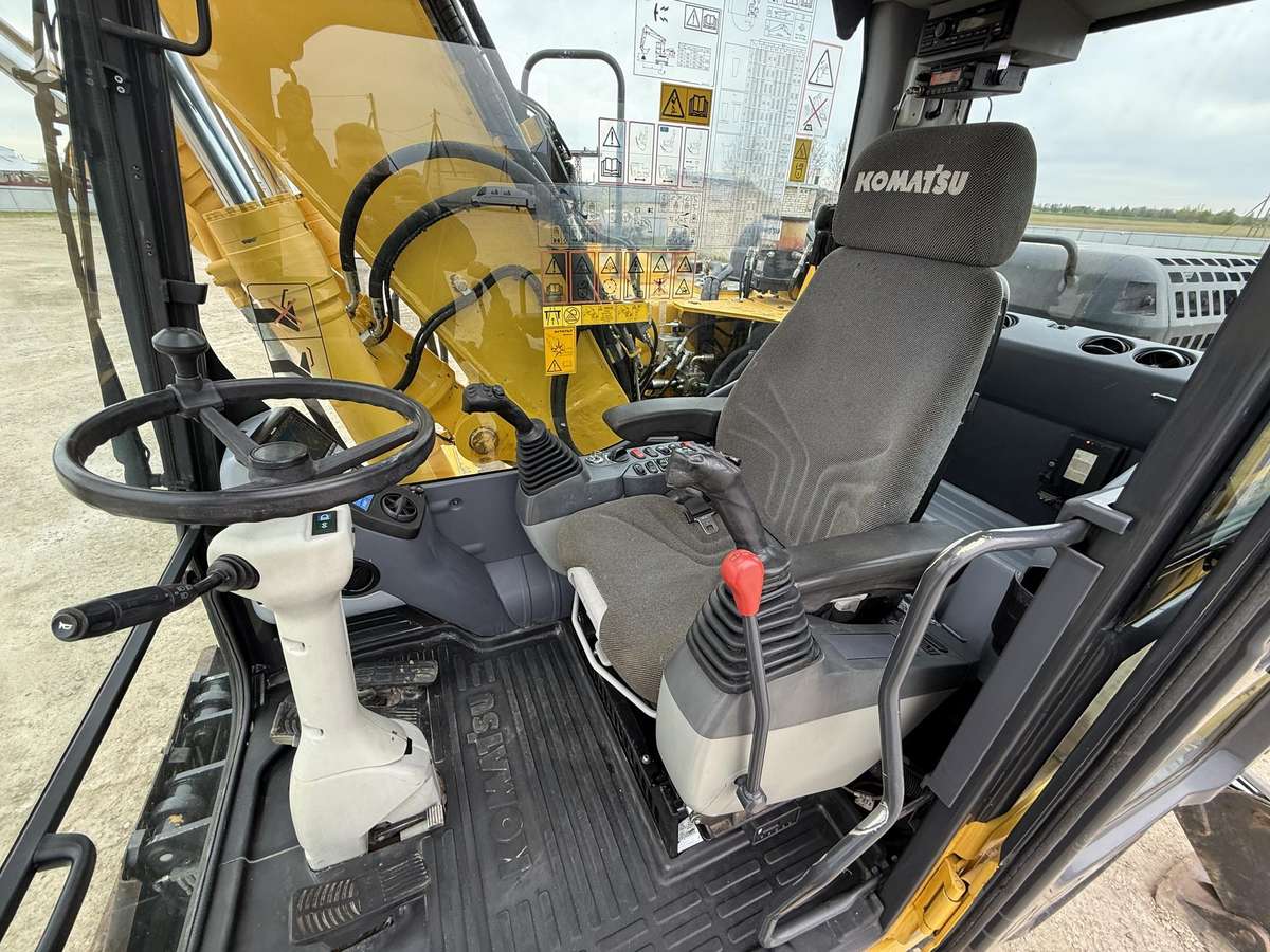 Komatsu PW 148-8 ROTOTILT, экскаваторы