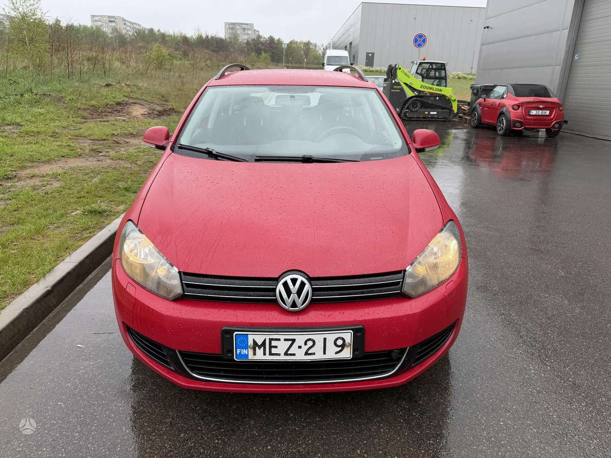 Volkswagen Golf - 3