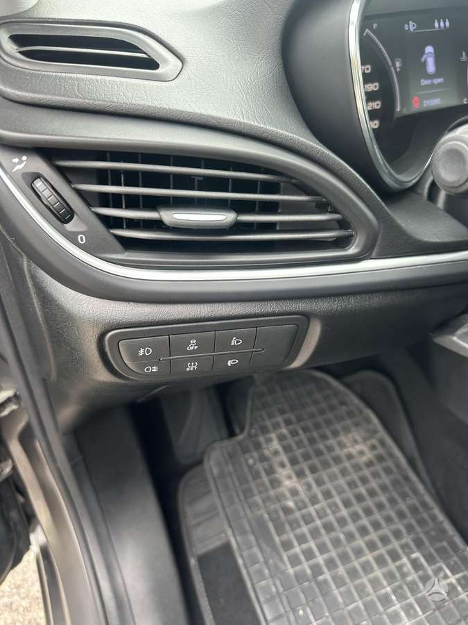 Fiat Tipo, 1.6 l., hatchback