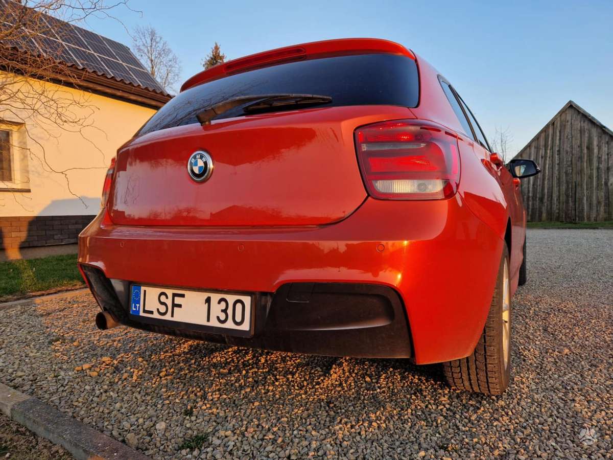 BMW 120, 2.0 l., Хэтчбек