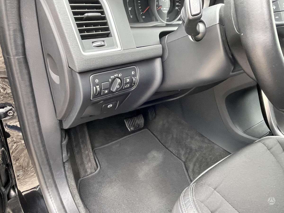 Volvo XC60 - 10