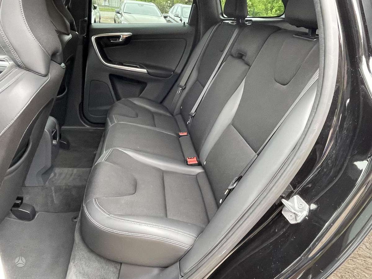 Volvo XC60 - 12