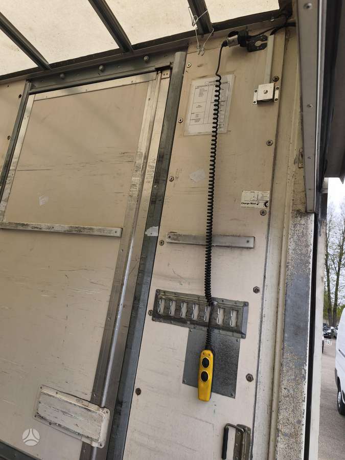 Iveco ML120E, box trucks / box vans