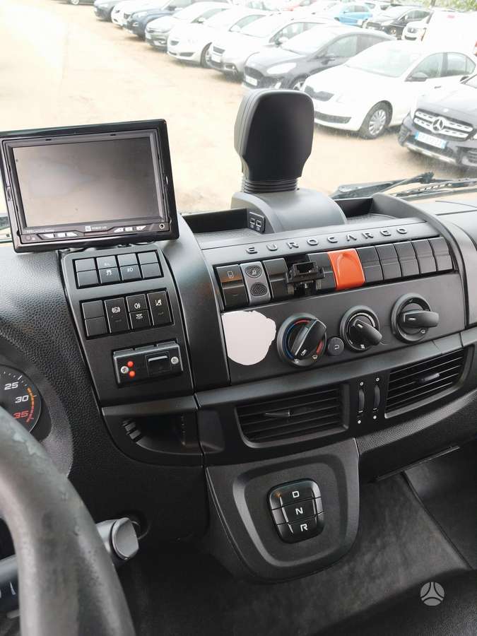 Iveco ML120E, box trucks / box vans
