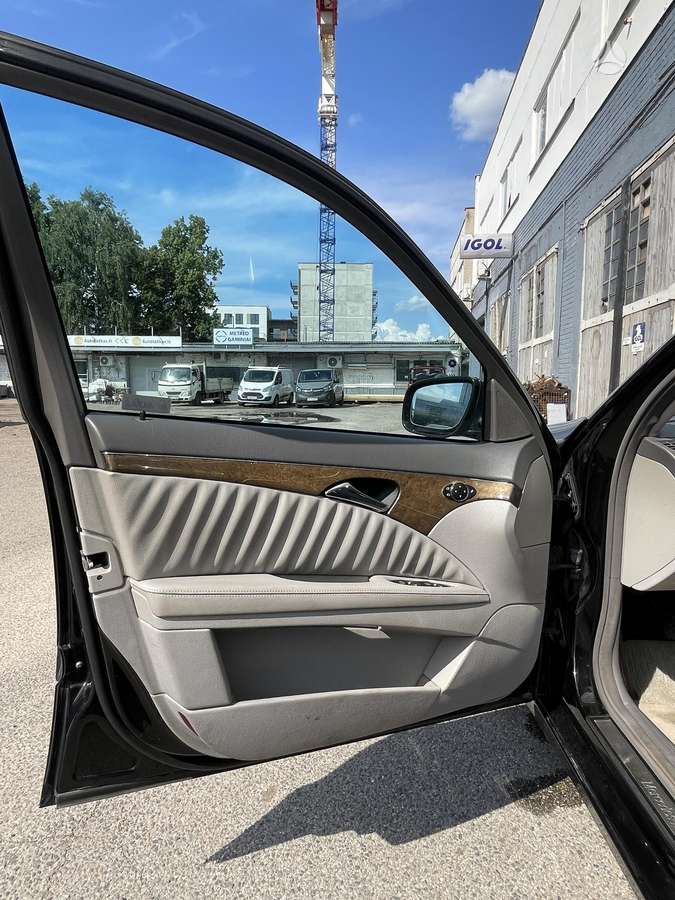Mercedes-Benz E280, 3.0 l., Универсал