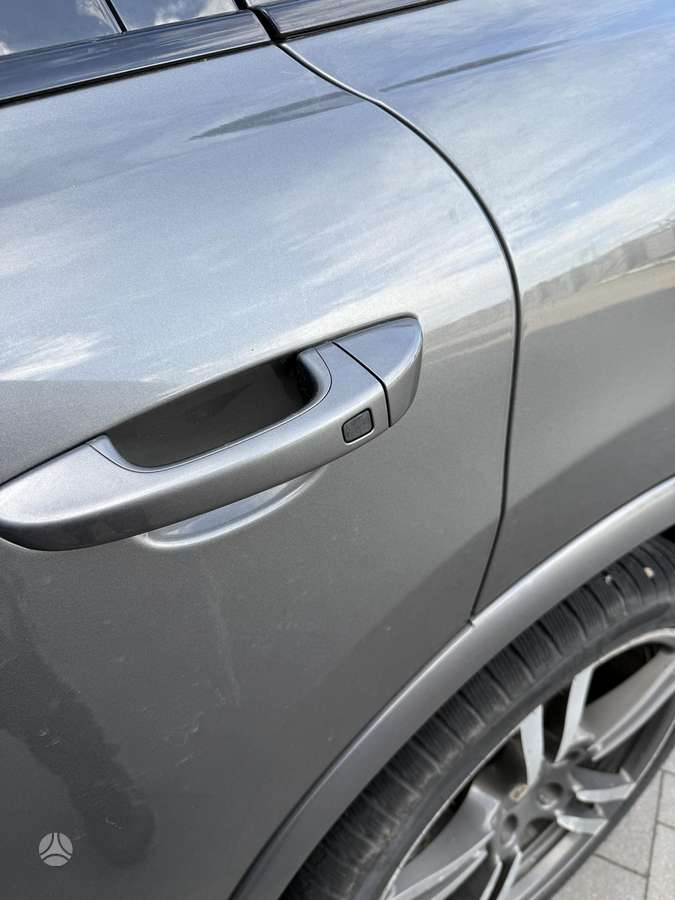 Porsche Cayenne - 10