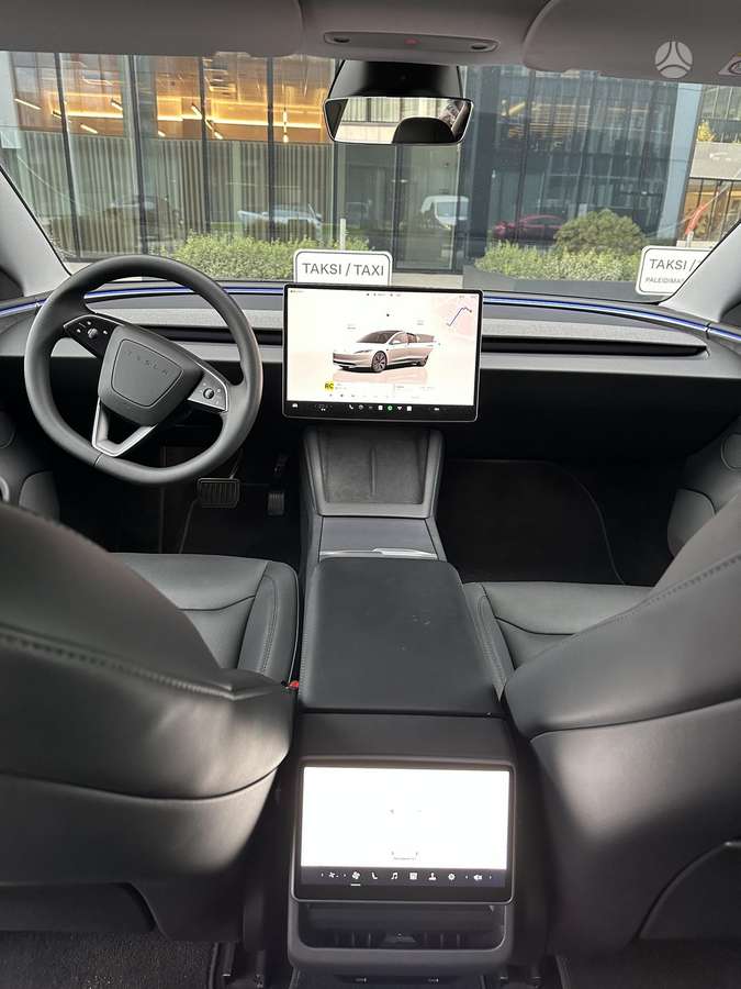 Tesla Model 3, 82 кВт·ч, Седан