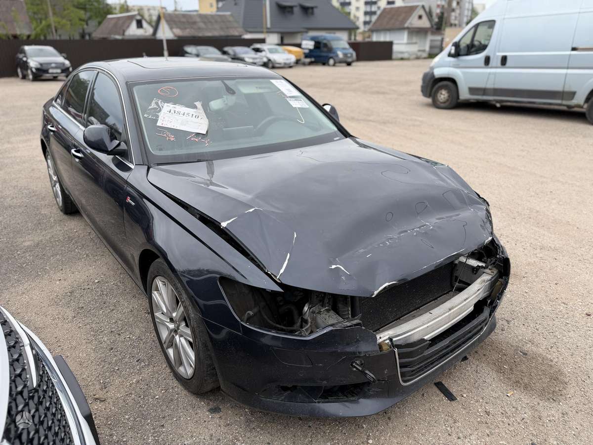 Audi A6, 3.0 l., Седан
