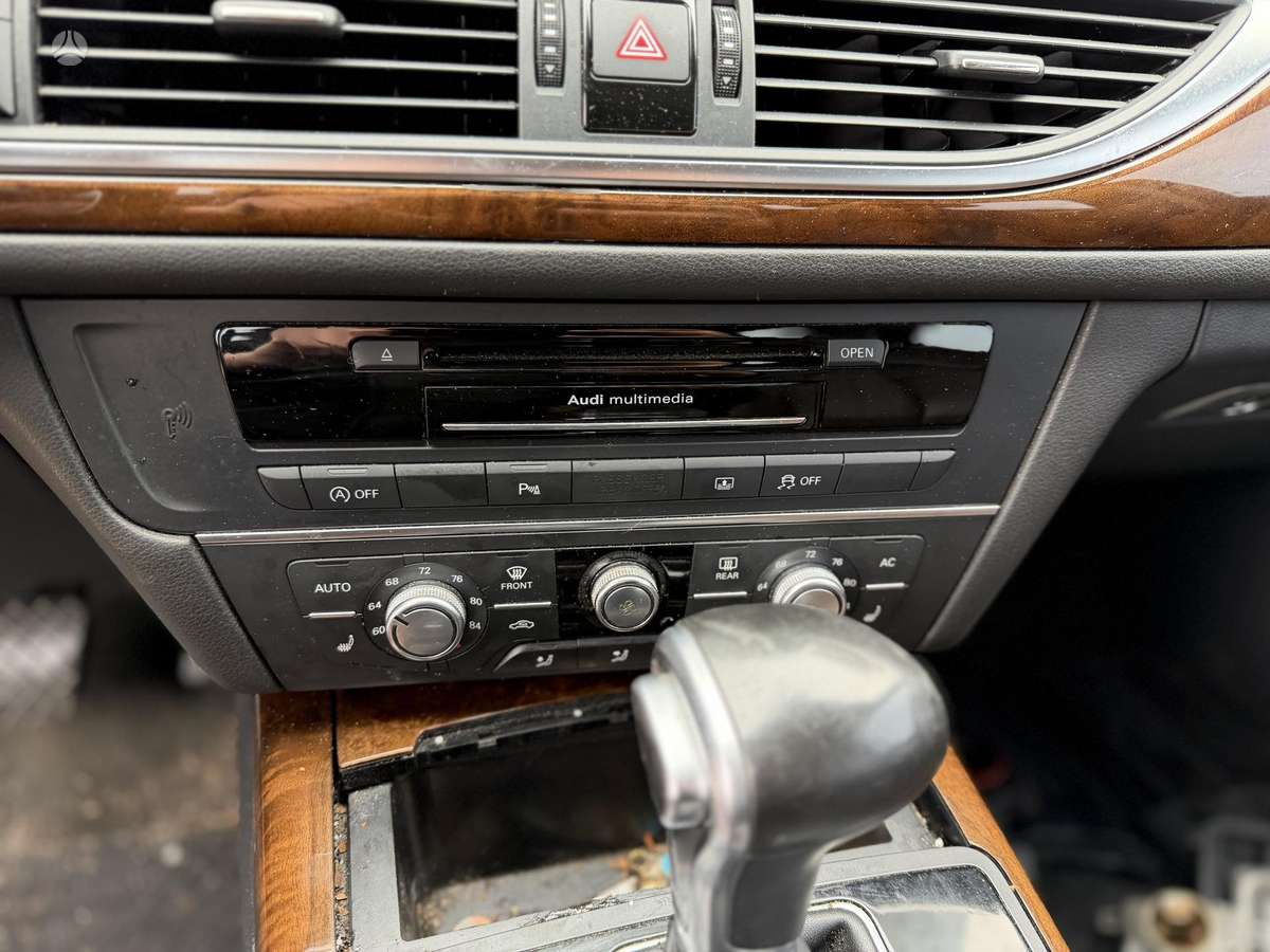 Audi A6, 3.0 l., Седан