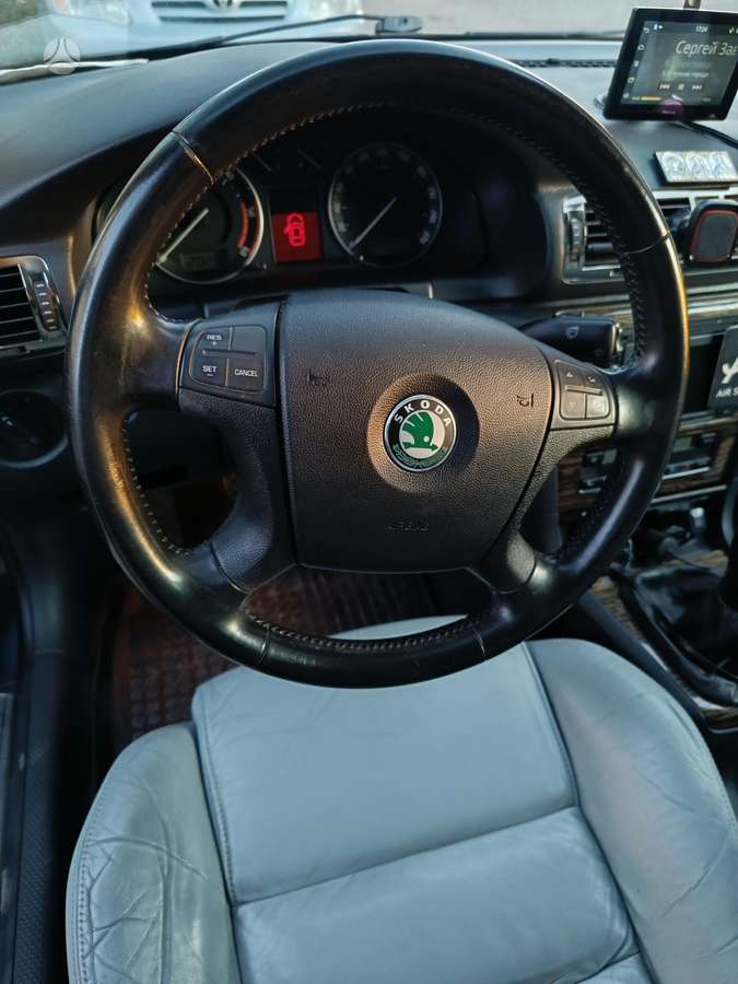Škoda Superb - 3