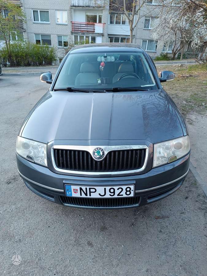 Škoda Superb - 1