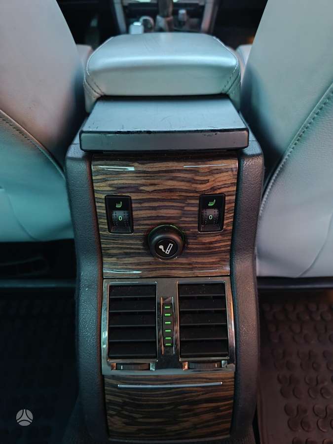 Škoda Superb - 8