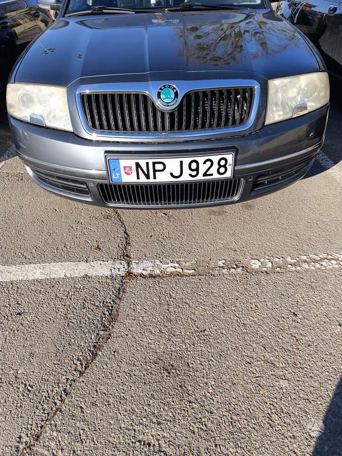 Skoda Superb, 2.5 l., Седан