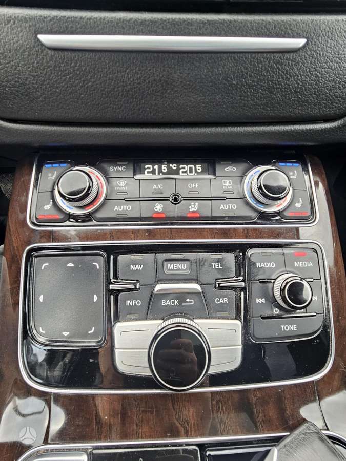 Audi A8, 3.0 l., saloon / sedan
