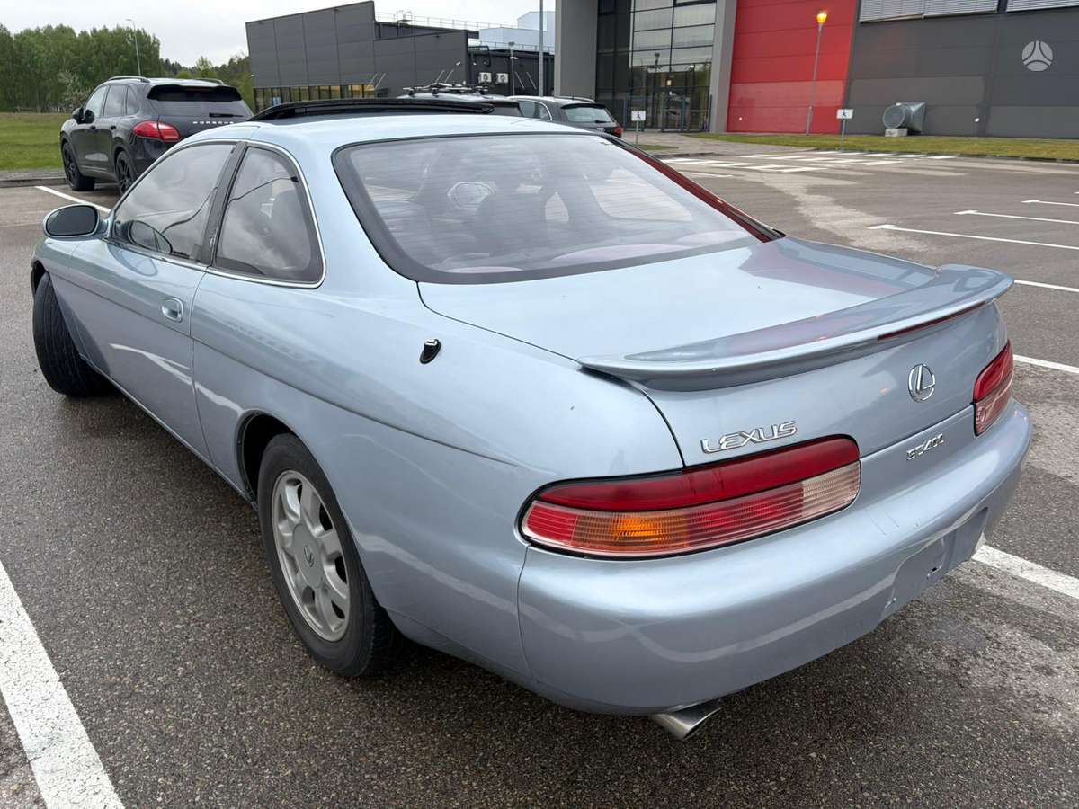 Lexus SC 400, 4.0 l., coupe