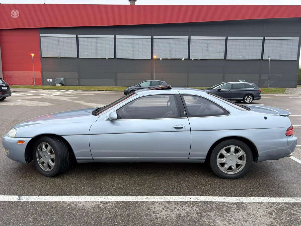Lexus SC 400, 4.0 l., coupe