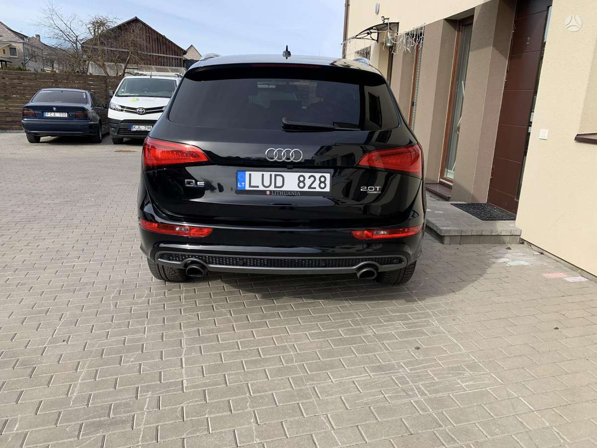 Audi Q5, 2.0 l., Внедорожник / Кроссовер
