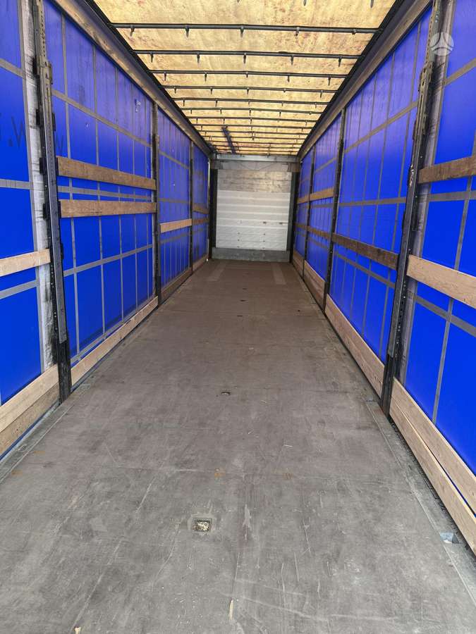 Schmitz MEGA CARGOBULLS, curtain / tarpaulin