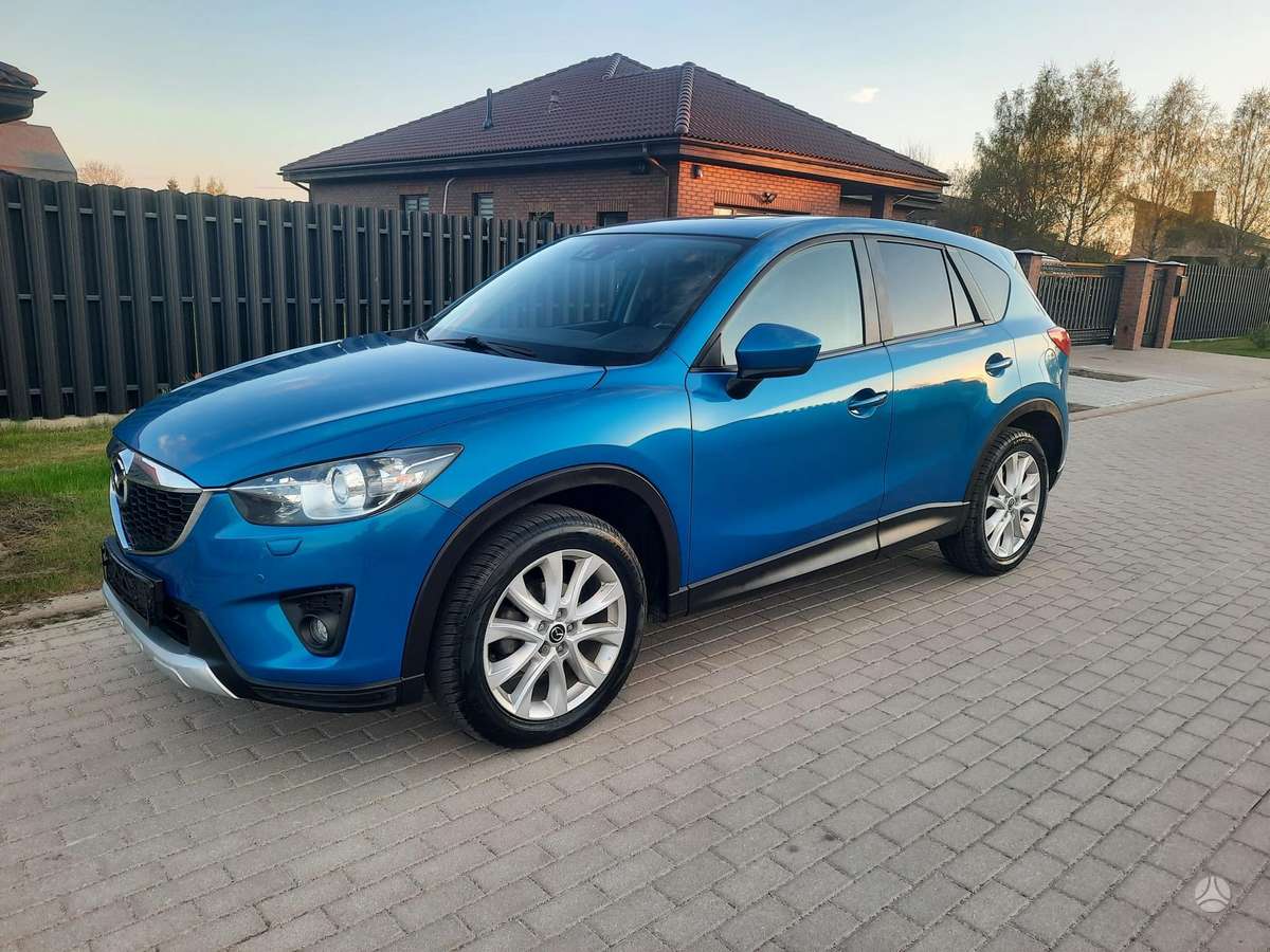Mazda CX-5, 2.2 l., Внедорожник / Кроссовер