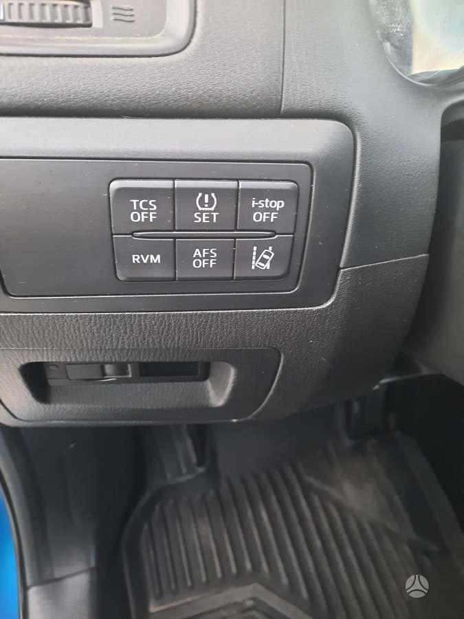 Mazda CX-5, 2.2 l., Внедорожник / Кроссовер