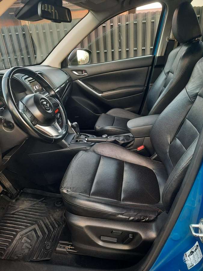 Mazda CX-5, 2.2 l., Внедорожник / Кроссовер
