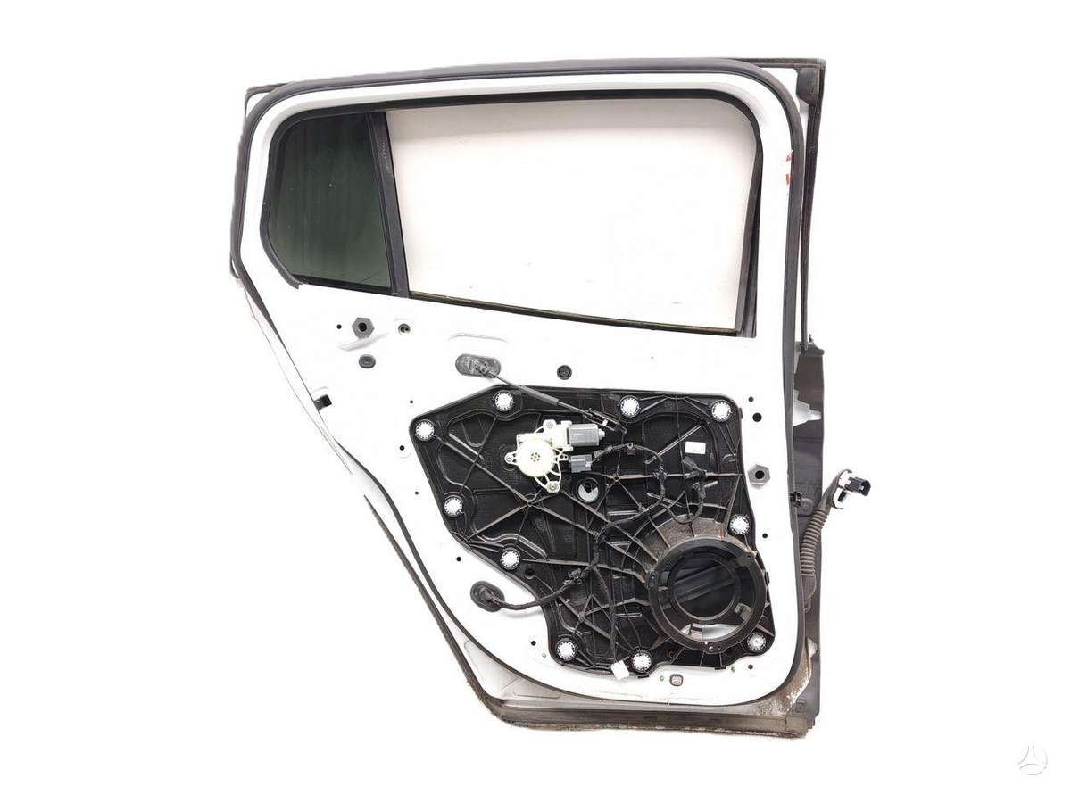 Ford Focus двери