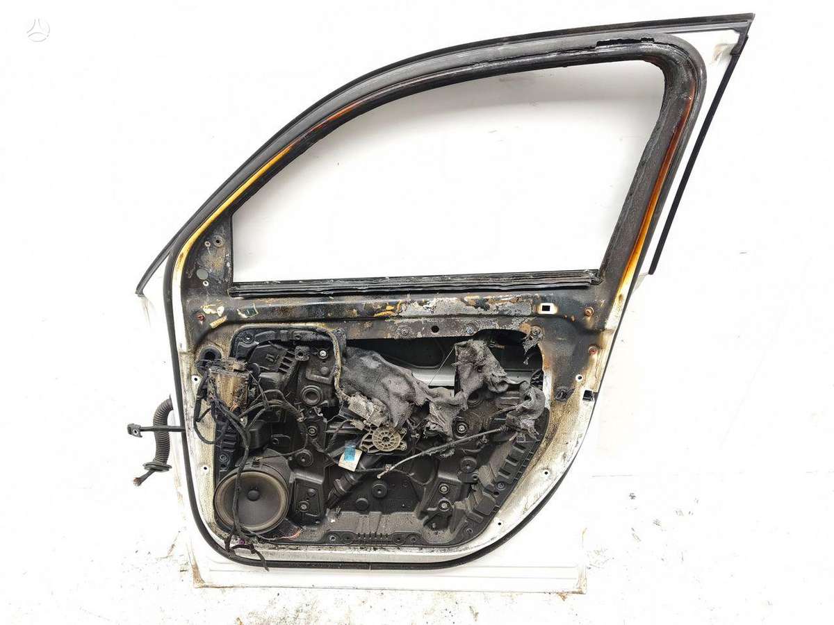 Mercedes-Benz EQB durys
