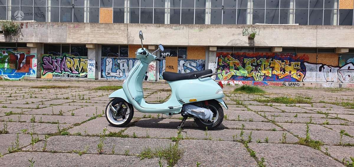 Piaggio Vespa 49cc, мотороллеры / мопеды