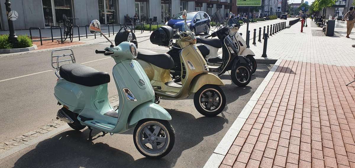 Piaggio Vespa 49cc, мотороллеры / мопеды