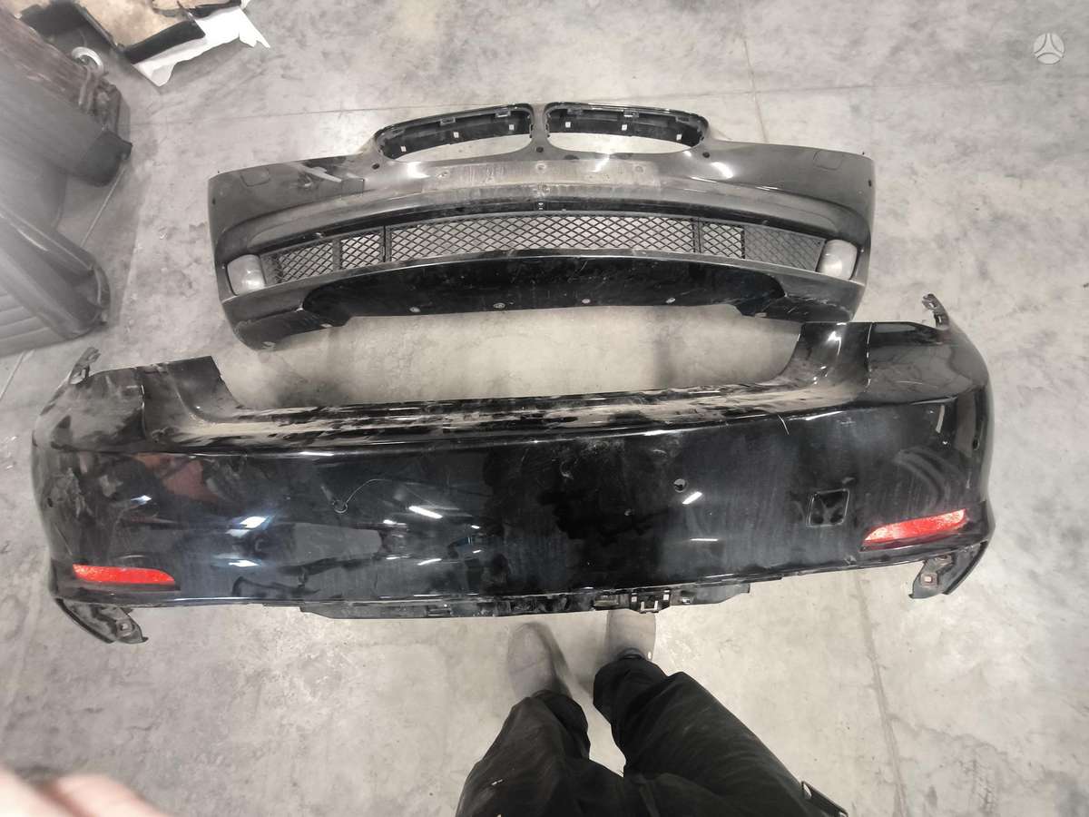 BMW 740 kėbulo dalys