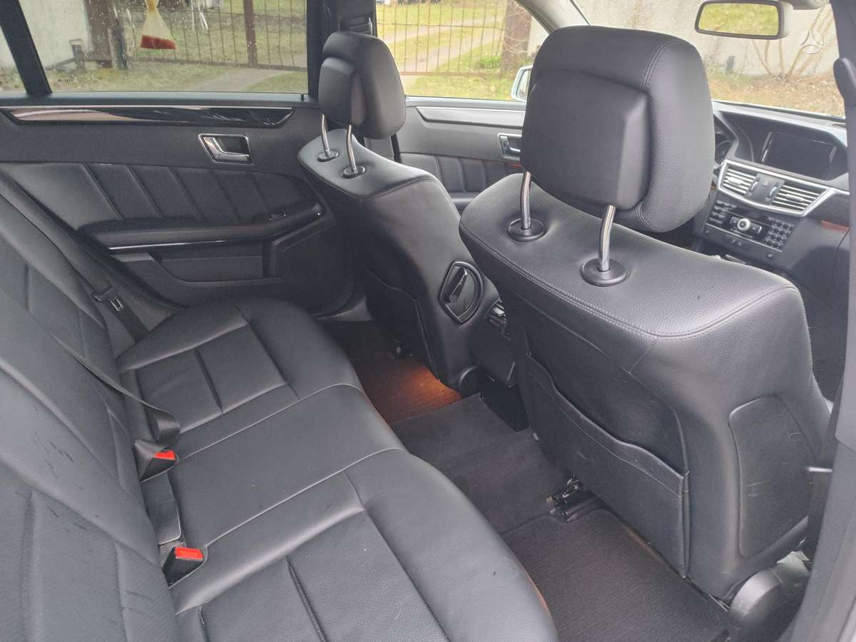 Mercedes-Benz E200, 2.1 l., Универсал